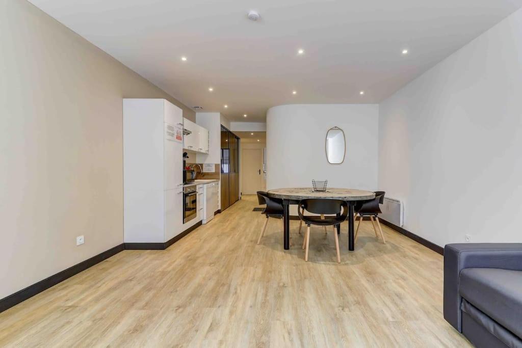 La Manufacture - Topdestination-Bourg - Centre Ville - Classe 3 Etoiles エクステリア 写真